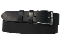 Men belts - Jeans Men belts - 99999999 / 40, nikelj saten Jeans moški usnjeni pasovi so izdelani iz govejega usnja debeline 3,5 - 4 mm, serija 100000. Naši jeans pasovi imajo izredne lastnosti glede trajnosti in trpežnosti. Usnjeni pasovi imajo zaponko na usnjenem jezièku z vijakom pritrjeno na jeans pas kar vam omogoèa enostavno krajšanje.